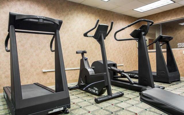 Holiday Inn Express & Suites Hawthorne Elmsford North by IHG