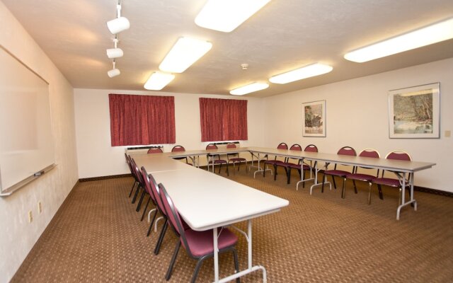 Super 8 Airport Portland Oregon