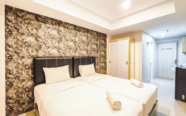 Neat Studio At De Prima Apartment