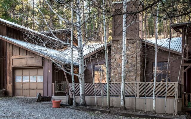 Timbers Two - Two Bedroom Cabin