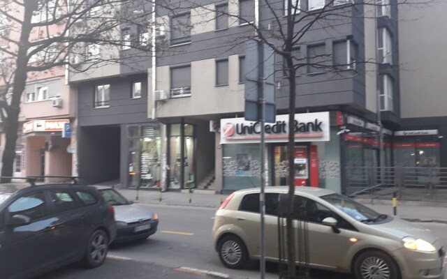 Rooms And Apartments S