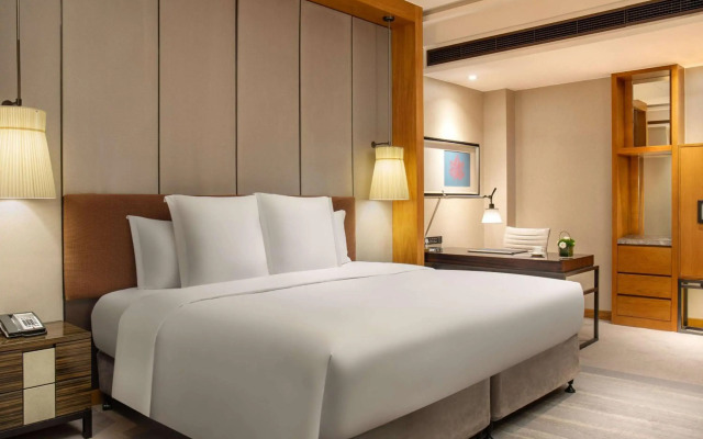 Pullman Haining