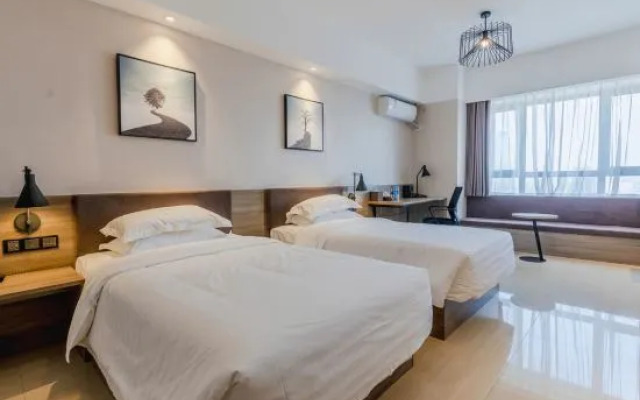 Seasons Ski Hotel Harbin