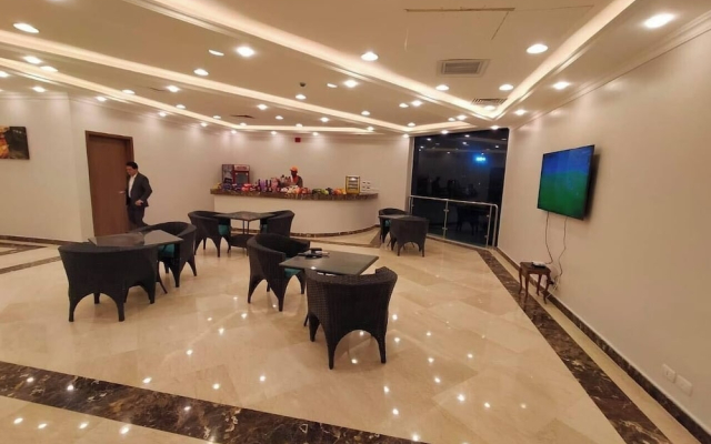 Grand Plaza Hotel