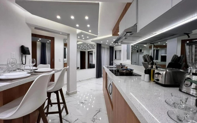Seven Boutique Apartments Cancún