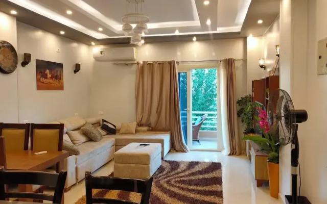 Sea View Chic Apartment in Sharm