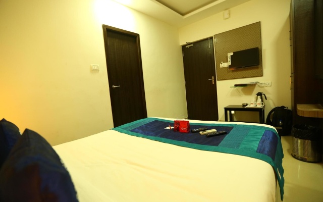 Karuna Regent Vadapalani – Guest Rooms – Chennai