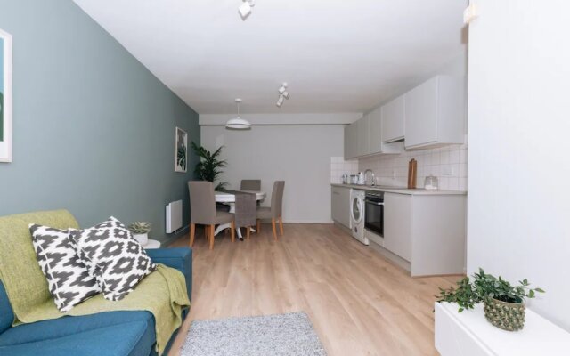 Relaxing 1BD Flat With a Roof Terrace - Portobello