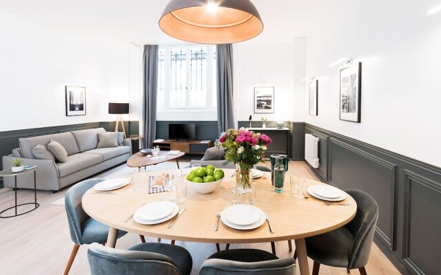 Luxury 3BDR République I by Livinparis