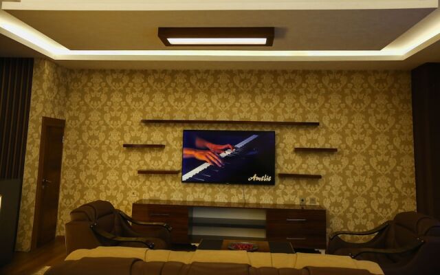 Taht Palace Hotel
