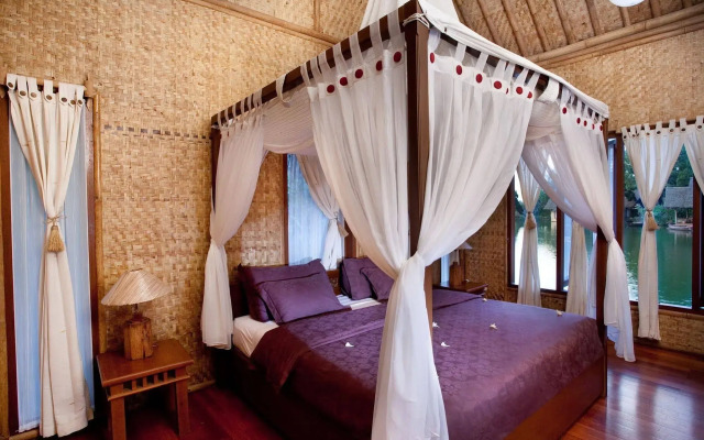 Kampung Sampireun Resort & Spa