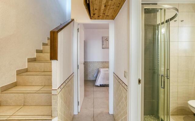 Roses House to the Sea Villa 18