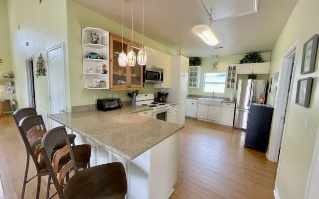 Luna Bella 3 Bedroom Home by Redawning