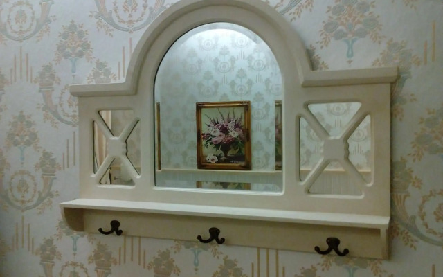 Jayleen 1918 Hotel