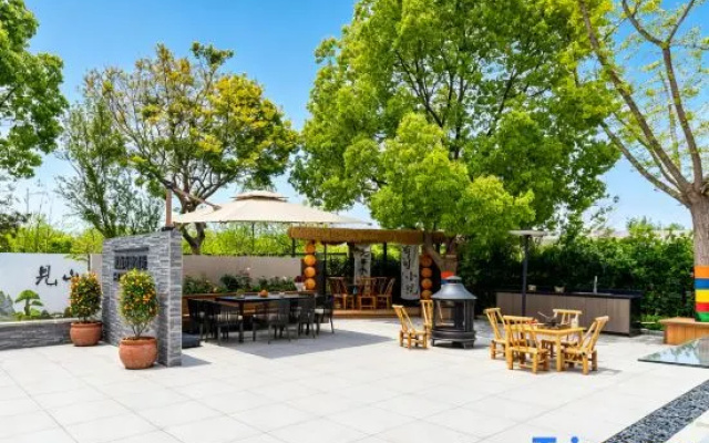 Hongsen No.1 Clubhouse – Outside – Zhoushan