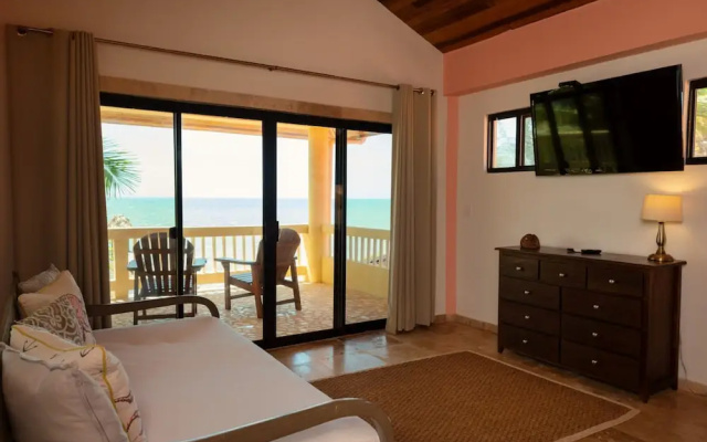 Villa Mission Bay in Belize City
