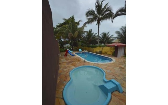 Yellow House Palmeiras Beach Caraguá