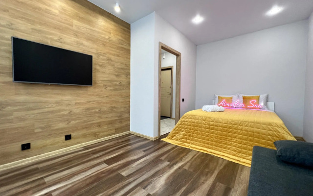 Hugge Place on Yasny Bereg Street 9