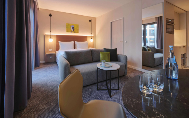 Adina Apartment Hotel Cologne
