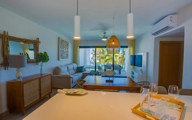 Super Spacious Condo With Private Picuzzi
