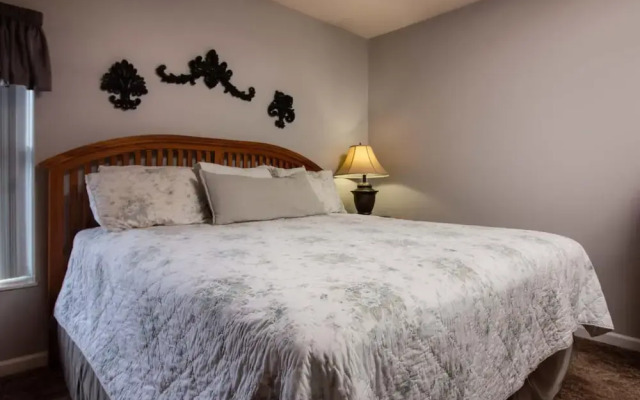 Whispering Pines 634