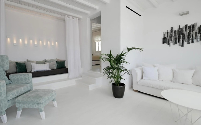 Ostraco Suites