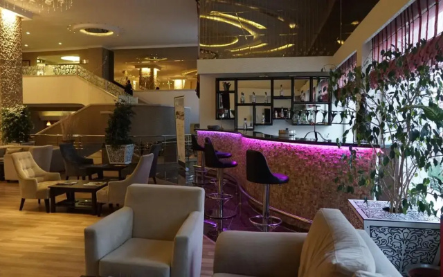 Asrin Park  & Spa Convention Center