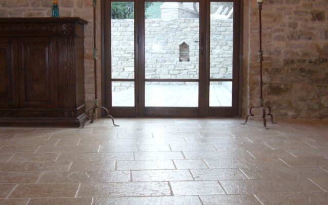 Borgo Storico Cisterna