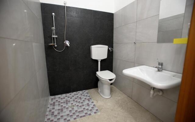 Dimora Hostel