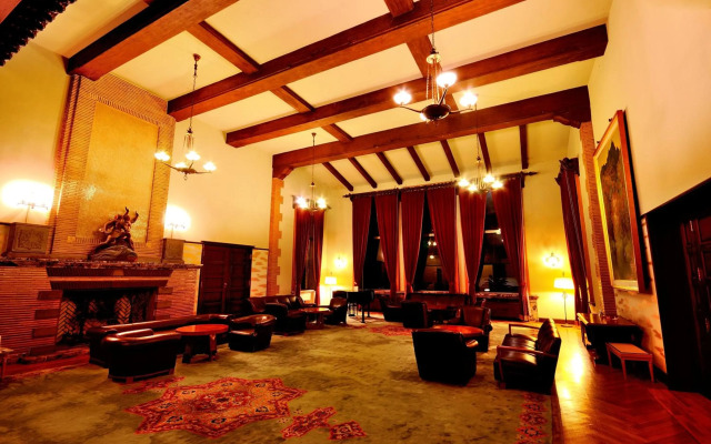 Kawana Hotel