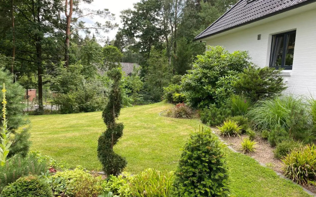 38 Waldweg