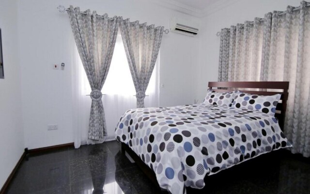 St Georgess Height-room With Balcony