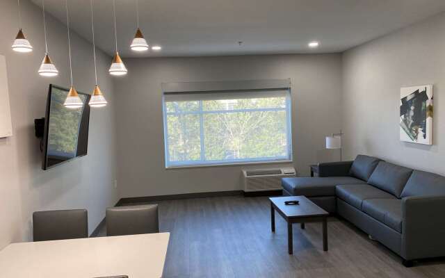 Best Western Plus Executive Residency Antioch Inn