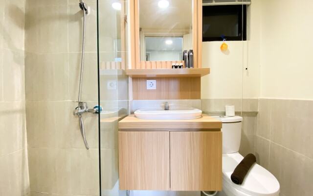 Comfort Living And Warm 3Br At Meikarta Apartment