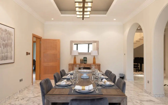 Maison Privee - Prvt Pool & Beach in Luxury Palm Jumeirah Villa