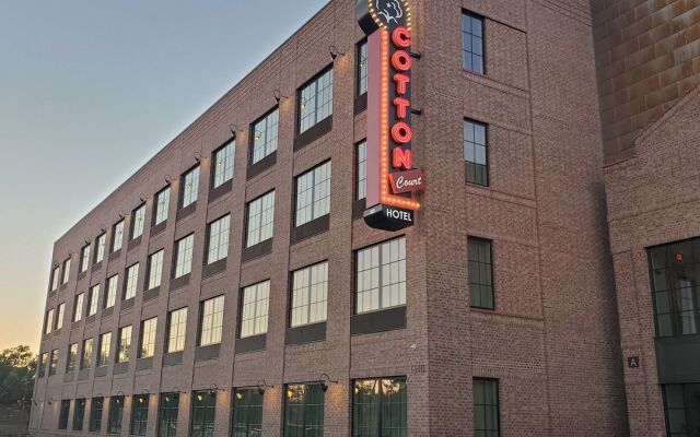 Cotton Court, by Valencia Hotel Collection