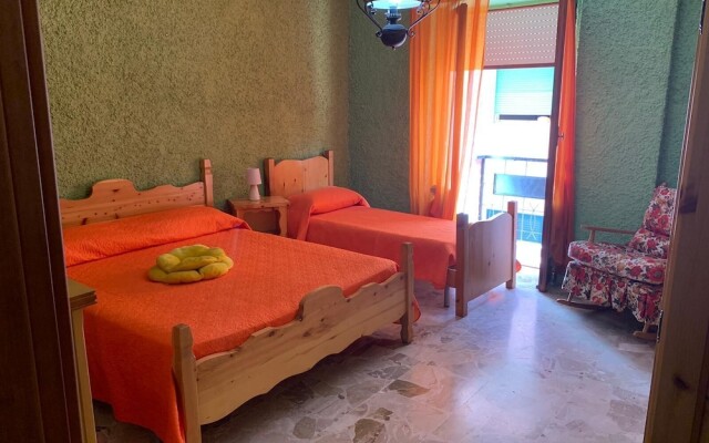 Casa Alba by holidayngo