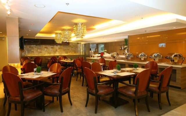 Goldland Millenia Suites