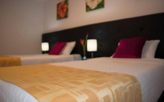 Hotel Ferias Park