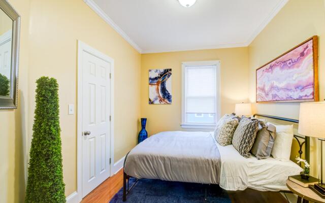Spacious 2bd/1ba | Ashmont+Parking | 3D TOUR