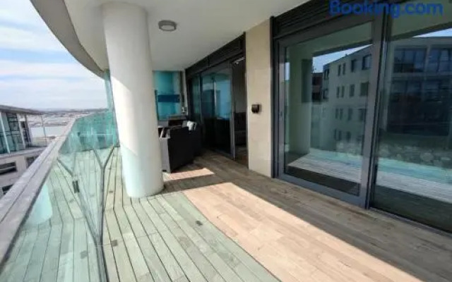 Ocean SPA Suite 05-hosted by Sweetstay