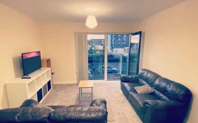 Immaculate 2-bed Apartment in Manchester