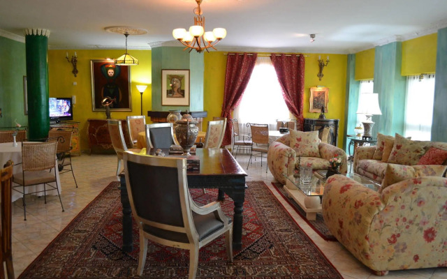 Palacio Domain Luxurious Boutique Hotel