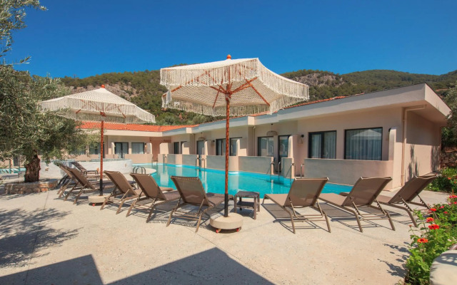 Z Exclusive Hotel and Villas