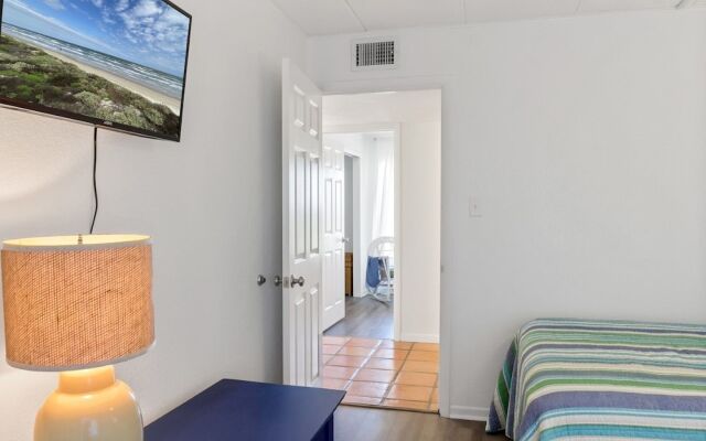 Island 118 2 Bedroom Condo