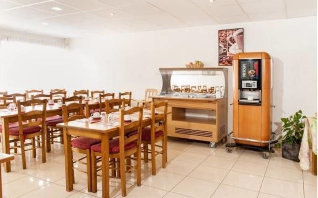 Meaux Hotel Confort