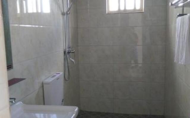 Fuxian Lake Delin Guesthouse