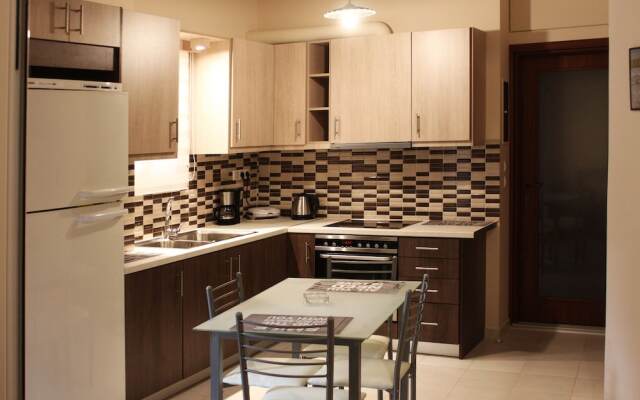 Studio in Pagkrati close to Euaggelismos metro