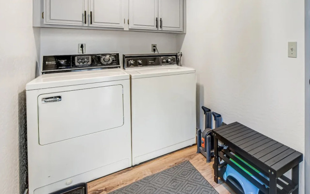 Balboa at Big Bear #404