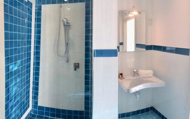 Klaton Beach Hotel